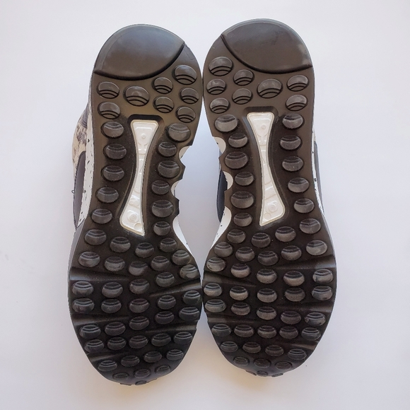 Madden Girl by Steve Madden Cliff Sneakers - Picture 6 of 6